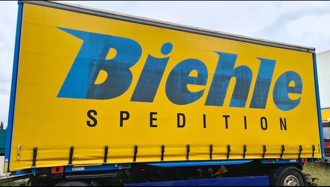 Wechselbrücke oder Container im Bestand von DP Container